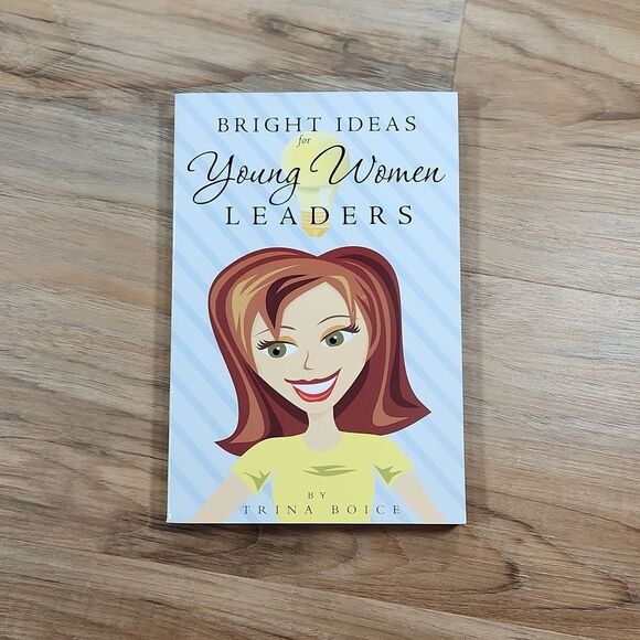 🔺️NWOT Bright Ideas for Young Women Leaders Paperback Book - Picture 2 of 4
